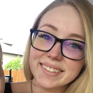 Meet your Posher, Shelby